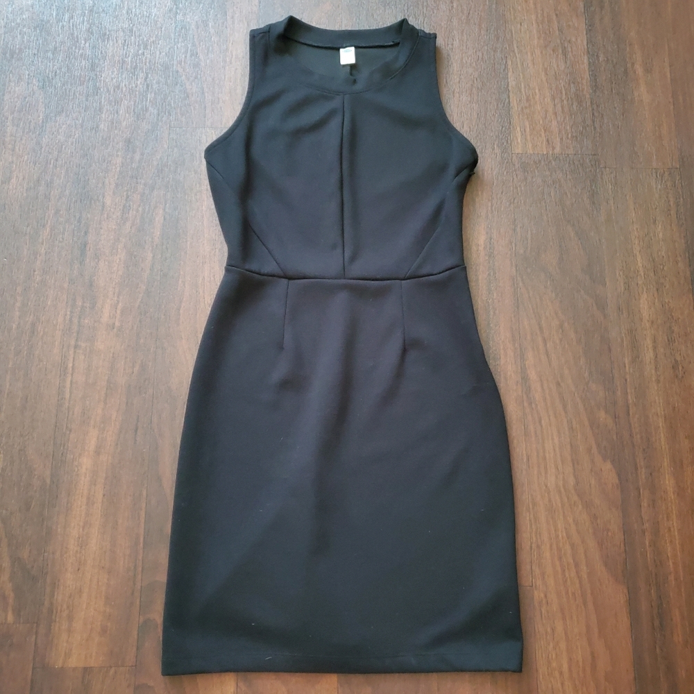 Old Navy knit dress, small